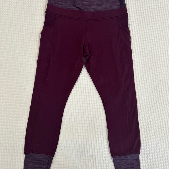 Lululemon jogger style legging with stripped anke and waist band sz 10. - Picture 2 of 4